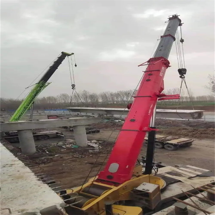 电白钢构件起吊,吊点采用几点绑扎